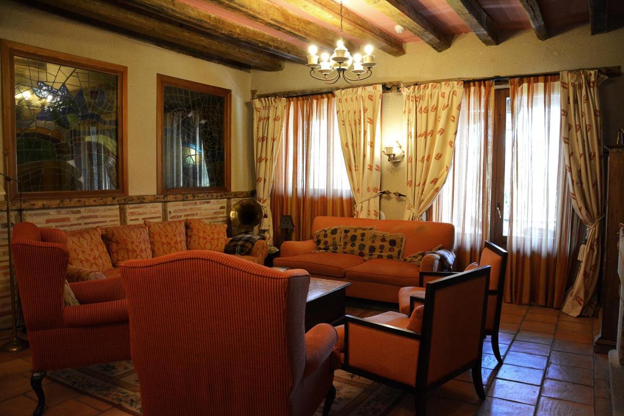 Posada Fuenteplateada Кольядо-Эрмосо Экстерьер фото